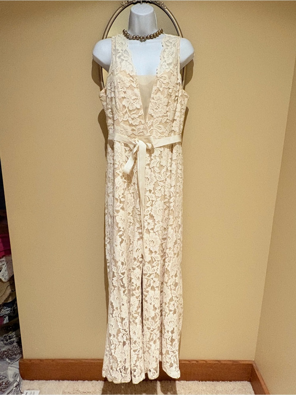 MARINA Cream LACE JUMPSUIT Sleeveless Cotton Belt Size 12P